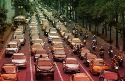 كشف الانبعاثات الصادرة من السيارات