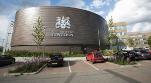 جامعة Lincoln تقدم منحة لطلاب الدراسات العليا