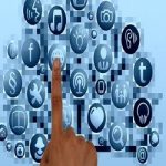 كيف تنشر على مواقع التواصل المتعددة دفعة واحدة ؟