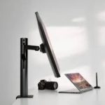 شاشة بمفصل دوار لأول مرة من إل جى